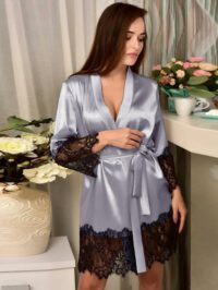 Lace robe